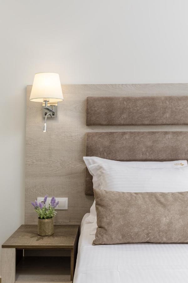 Aria Garden Suites Nikiti  Exteriör bild