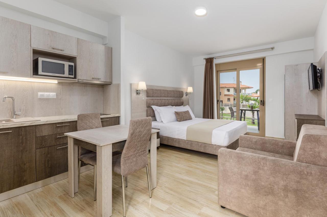 Aria Garden Suites Nikiti  Exteriör bild
